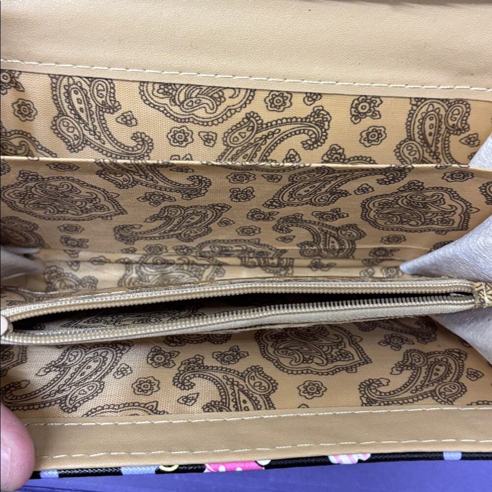 Hello Kitty Black Wallet with Pink Accents - Picture 5 of 5